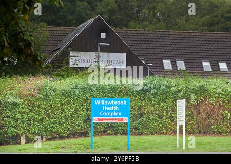 Willowbrook Health Complex et Lakeside Healthcare, Corby, Angleterre. Banque D'Images