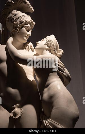 Bassano del Grappa, Italie - 22 décembre 2023. Mars et Vénus, du sculpteur Antonio Canova, 1822, marbre Banque D'Images