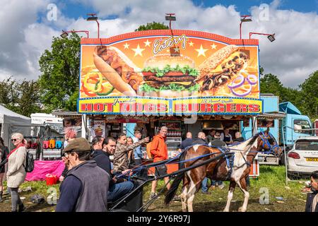 Appleby-in-Westmorland, Cumbria, Angleterre, Royaume-Uni. 8 juin 2024. 10 000 voyageurs, roms et Tziganes, descendent sur la petite ville d'Appleby dans l'Eden v Banque D'Images