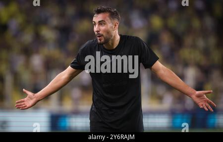 Istanbul, Turquie. 26 septembre 2024. Les gestes de Charles Vanhoutte lors d'un match de football entre la Fenerbahce SK turque et la Royale Union Saint-Gilloise belge à Istanbul, Turquie, le jeudi 26 septembre 2024, le jour de l'ouverture de la phase de Ligue du tournoi de l'UEFA Europa League. BELGA PHOTO VIRGINIE LEFOUR crédit : Belga News Agency/Alamy Live News Banque D'Images