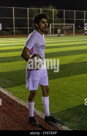 NAJRAN, ARABIE SAOUDITE - 25 NOVEMBRE 2021 : joueur de football à Najran, Arabie Saoudite Banque D'Images