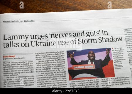 David 'Lammy exhorte les nerfs et les tripes' dans les discussions sur l'Ukraine utilisation de Storm Shadow' article de titre du journal Guardian 23 septembre 2024 Londres Royaume-Uni Banque D'Images