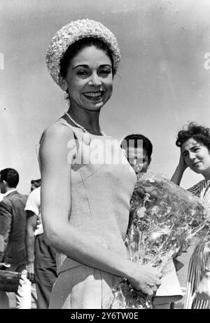 LA BALLERINE BRITANNIQUE PRIMA MARGOT FONTEYN EN GRÈCE LE 6 SEPTEMBRE 1961 Banque D'Images