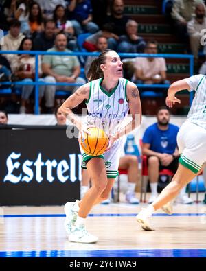 Ferrol, Espagne. 26 septembre 2024. Panier Eurocup femmes. Baxi Ferrol contre OMPES Battipaglia. Gala Mestres Credit : Ismael Miján/Alamy Live News Banque D'Images