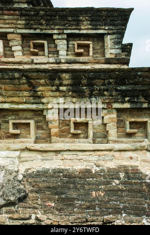 Le site archéologique touristique d'El Tajin créé par la civilisation totonaca à Veracruz, au Mexique. UNESCO World Heritage Center. Banque D'Images