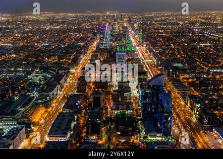 Vue aérienne en soirée de Riyad, capitale de l'Arabie Saoudite Banque D'Images