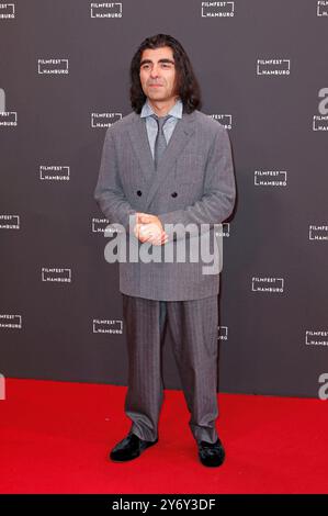 Fatih Akin BEI der Könige des Sommers Premiere auf dem 32. Filmfest Hamburg im Cinemaxx Dammtor, Hambourg, 26.09.2024. *** Fatih Akin à The Kings of Summer en avant-première au Filmfest de Hambourg 32 au Cinemaxx Dammtor, Hambourg, 26 09 2024 Foto:XC.xTamckex/xFuturexImagex filmfest Opening 4975 Banque D'Images