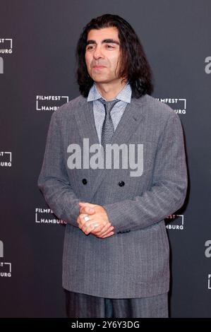 Fatih Akin BEI der Könige des Sommers Premiere auf dem 32. Filmfest Hamburg im Cinemaxx Dammtor, Hambourg, 26.09.2024. *** Fatih Akin à The Kings of Summer en avant-première au Filmfest de Hambourg 32 au Cinemaxx Dammtor, Hambourg, 26 09 2024 Foto:XC.xTamckex/xFuturexImagex filmfest Opening 4976 Banque D'Images