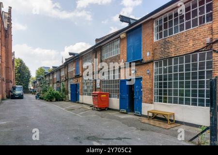 Ateliers Sunbury construits dans le cadre du Boundary Estate, Tower Hamlets, Londres E2. Ils ont été conçus par C.C. Winmill en 1894. Banque D'Images