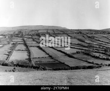 Paysage de Londonderry , Irlande du Nord , Royaume-Uni 18 mars 1952 Banque D'Images