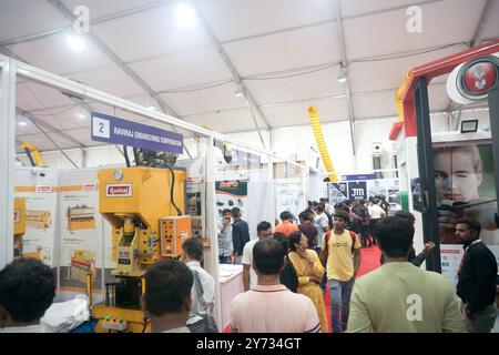 Rajkot, Gujarat, Inde. 27 septembre 2024. Rajivraj Stall, Rajkot machine Tools Show 2024. Crédit : Nasirkhan Davi/Alamy Live News Banque D'Images