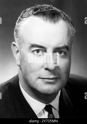 M. Gough Whitlam , chef du parti travailliste australien et chef de l'opposition fédérale depuis février 1967 . 24 octobre 1969 Banque D'Images