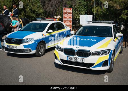 Bucarest, Roumanie - 19 septembre : événement communautaire 2024 à la semaine européenne de la mobilité. Voitures de police roumaines. Banque D'Images