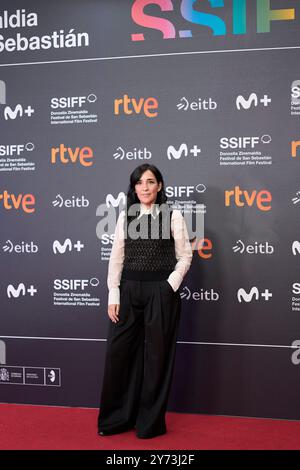 Alauda Ruiz de Azua a assisté au tapis rouge « Querer » lors du 72e Festival international du film de San Sebastian au Théâtre Kursaal le 27 septembre 2024 à Donostia/San Sebastian, Espagne. Crédit : album/Alamy Live News Banque D'Images