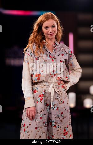 Cologne, Allemagne. 27 septembre 2024. Marleen Lohse, actrice, se tient dans les studios WDR dans le quartier de Bocklemünd après le talk-show 'Kölner Treff'. Crédit : Rolf Vennenbernd/dpa/Alamy Live News Banque D'Images