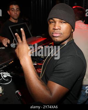 Ne-Yo accueille et se produit à la fête 'Smashtime' avec E! Entertainment 'Daily 10' stars DJ Clinton Sparks et Sal Masekela au Body English Nightclub au Hard Rock Hotel & Casino de Las Vegas, Nevada, le 8 mars 2008. Crédit : Erik Kabik Photography / MediaPunch Banque D'Images