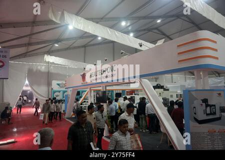 Rajkot, Gujarat, Inde. 27 septembre 2024. Vue latérale du calage cnc realtech . Crédit : Nasirkhan Davi/Alamy Live News Banque D'Images