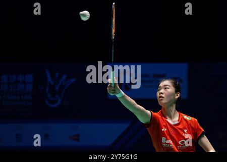 Macao, Chine. 28 septembre 2024. Gao Fangjie fait son retour lors du match de demi-finale en simple féminin entre Gao Fangjie de Chine et Chiu PIN-Chian de Taipei chinois au Macao Open Badminton 2024 à Macao, Chine du Sud, le 28 septembre 2024. Crédit : Cheong Kam Ka/Xinhua/Alamy Live News Banque D'Images