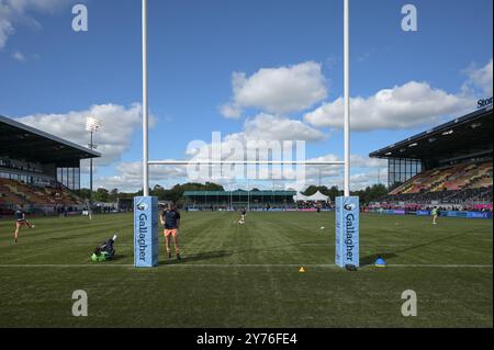 Londres, Royaume-Uni. 28 septembre 2024. Le StoneX Stadium est prêt pour le match de rugby Gallagher Premiership entre Saracens et Sale Sharks au StoneX Stadium, Londres, Angleterre, le 28 septembre 2024. Photo de Phil Hutchinson. Utilisation éditoriale uniquement, licence requise pour une utilisation commerciale. Aucune utilisation dans les Paris, les jeux ou les publications d'un club/ligue/joueur. Crédit : UK Sports pics Ltd/Alamy Live News crédit : UK Sports pics Ltd/Alamy Live News Banque D'Images