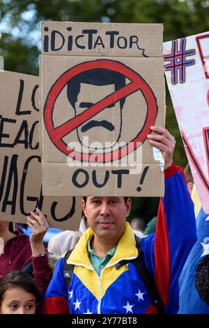 Londres, Royaume-Uni. 28 septembre 2024. Rassemblement de la communauté vénézuélienne contre le Président du Venezuela Nicolas Maduro. Crédit : Andrea Domeniconi/Alamy Live News Banque D'Images