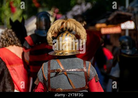 acteur caractérisé comme un centurion de la légion romaine dans un parti de reconstitution historique. Banque D'Images