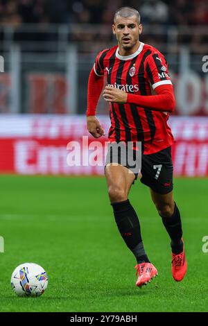 Milan, Italie. 27 septembre 2024. Alvaro Morata de l'AC Milan vu en action lors du match de football de Serie A 2024/25 entre l'AC Milan et l'US Lecce au stade San Siro. Scores finaux ; Milan 3 | 0 Lecce. (Photo de Fabrizio Carabelli/SOPA images/Sipa USA) crédit : Sipa USA/Alamy Live News Banque D'Images