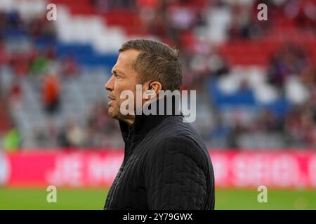 Muenchen, Allemagne. 28 septembre 2024. Lothar Matthaeus vor dem Spiel, seitlich, von der Seite, FC Bayern Muenchen v. Bayer 04 Leverkusen, Fussball, Bundesliga, 5. Spieltag, saison 24/25, 28.09.2024, LA RÉGLEMENTATION DFL INTERDIT TOUTE UTILISATION DE PHOTOGRAPHIES COMME SÉQUENCES D'IMAGES, Foto : Eibner-Pressefoto/Jenni Maul crédit : dpa/Alamy Live News Banque D'Images