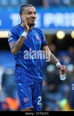 Londres, Royaume-Uni. 28 septembre 2024. Malo Gusto du Chelsea FC après le match de Chelsea FC contre Brighton & Hove Albion FC English premier League à Stamford Bridge, Londres, Angleterre, Royaume-Uni le 28 septembre 2024 Credit : Every second Media/Alamy Live News Banque D'Images