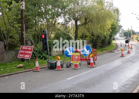 Road Works, Church Lane, Cherry Willingham, Lincoln, Lincolnshire, Angleterre, Royaume-Uni Banque D'Images