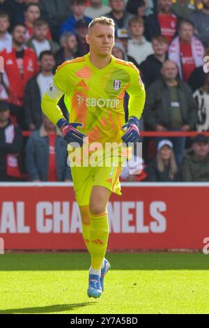 Nottingham, Royaume-Uni. 28 septembre 2024. Le gardien de but Fulham Bernd Leno (1) lors du match de Nottingham Forest FC contre Fulham FC English premier League au City Ground, Nottingham, Angleterre, Royaume-Uni le 28 septembre 2024 Credit : Every second Media/Alamy Live News Banque D'Images