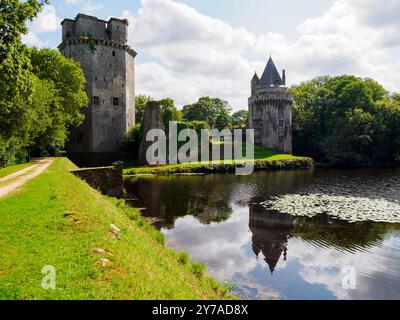 Tours elfiques, forteresse Largoet, Elven, Morbihan, France Banque D'Images