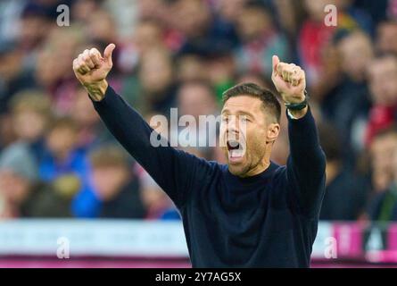 Xabi Alonso, entraîneur, coach teammanager Leverkusen dans le match FC BAYERN MUENCHEN - BAYER 04 LEVERKUSEN le 28 septembre 2024 à Munich, Allemagne. Saison 2024/2025, 1.Bundesliga, FCB,, München, journée 5, 5.Spieltag photographe : Peter Schatz - LA RÉGLEMENTATION DFL INTERDIT TOUTE UTILISATION DE PHOTOGRAPHIES comme SÉQUENCES D'IMAGES et/ou QUASI-VIDÉO - Banque D'Images