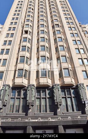 Le Boerentoren, la tour des agriculteurs, la tour KBC, un immeuble historique de grande hauteur à Anvers, de style Art déco construit de 1929 à 32, le plus haut de la ville de l'époque Banque D'Images