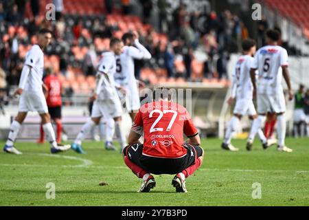 Seraing, Belgique. 29 septembre 2024. Mathieu Cachbach de Seraing semble déçu après avoir perdu un match de football entre le RFC Seraing et le RFC Liège, dimanche 29 septembre 2024 à Seraing, au jour 6 de la deuxième division 2024-2025 'Challenger Pro League' 1B du championnat belge. BELGA PHOTO JOHAN Eyckens crédit : Belga News Agency/Alamy Live News Banque D'Images