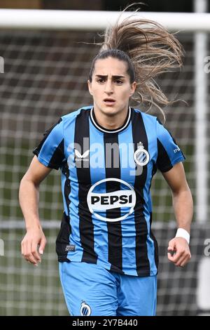 Aalter, Belgique. 29 septembre 2024. Sejde Abrahamsson (2) du Club YLA photographié lors d'un match de football féminin entre le Club Brugge Dames YLA et AA Gent le 5ème jour de la saison 2024 - 2025 de la Super League belge Lotto Womens, le dimanche 29 septembre 2024 à Aalter, Belgique . Crédit : Sportpix/Alamy Live News Banque D'Images