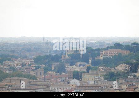 Vue de Rome depuis le sommet de Monte Mario Banque D'Images