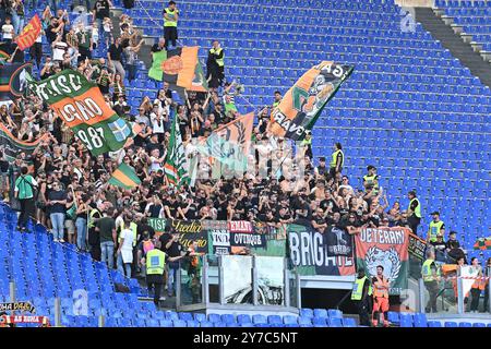 Stadio Olimpico, Rome, Italie. 29 septembre 2024. Série A Football ; Roma versus Venezia ; Venezia's supporters Credit : action plus Sports/Alamy Live News Banque D'Images