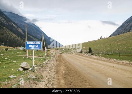 Kirghizistan, gorge de Barskoon, paysage Banque D'Images