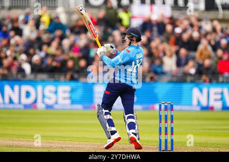 Bristol, Royaume-Uni, 29 septembre 2024. L'Angleterre Harry Brook bat pendant le Fifth Metro Bank One Day International match entre l'Angleterre et l'Australie. Crédit : Robbie Stephenson/Gloucestershire Cricket/Alamy Live News Banque D'Images