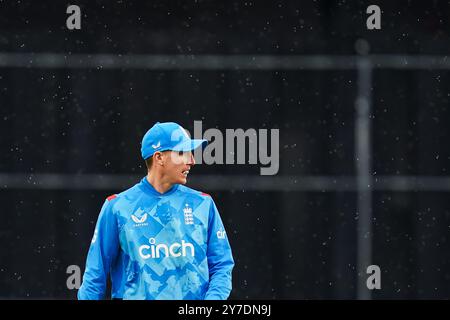 Bristol, Royaume-Uni, 29 septembre 2024. Harry Brook de l'Angleterre pendant le match international d'un jour de la Fifth Metro Bank entre l'Angleterre et l'Australie. Crédit : Robbie Stephenson/Gloucestershire Cricket/Alamy Live News Banque D'Images