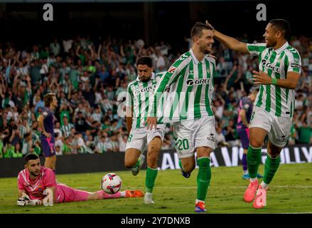 Sevilla, Espagne. 29 septembre 2024. Espagnol la Liga EA Sports match de football Betis vs Espanyol au stade Benito Villamarin de Séville, 29 septembre 2024 JORNADA 8 LIGA 1ª DIVISION ESTADIO BENITO VILLAMARIN REAL BETIS- R.C.D ESPANYOL DE BARCELONA 900/cordon Press Credit : CORDON PRESS/Alamy Live News Banque D'Images