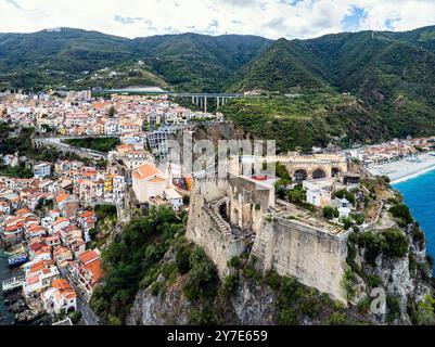 Scilla d'un drone, Calabre, Italie, Europe Banque D'Images