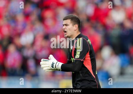 Czestochowa, Pologne. 28 septembre 2024. Kacper Trelowski de Rakow Czestochowa vu en action lors du match de football de la Ligue polonaise PKO BP Ekstraklasa 2024/2025 entre Rakow Czestochowa et Puszcza Niepolomice au stade Municipal. Score final : Rakow Czestochowa 2:0 Puszcza Niepolomice. Crédit : SOPA images Limited/Alamy Live News Banque D'Images