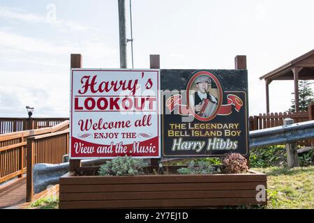 Bienvenue au panneau Harry's Lookout près du terminal de ferry à Wabana, Bell Island, Terre-Neuve-et-Labrador, Canada Banque D'Images