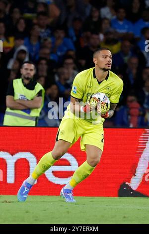 Elia Caprile de Napoli est vu en action lors du match de football de Serie A SSC Napoli - Monza Stadio Maradona le 29 septembre 2024 à Naples , Italie. Banque D'Images