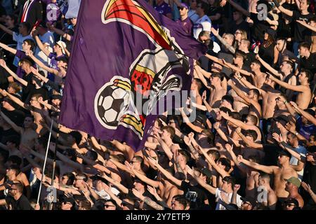 Les supporters d'ACF Fiorentina lors de l'Empoli FC vs ACF Fiorentina, match de football italien Serie A à Empoli, Italie, septembre 29 2024 Banque D'Images