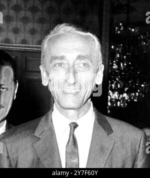 Jacques Cousteau L'explorateur français des grands fonds 23 octobre 1965 Banque D'Images