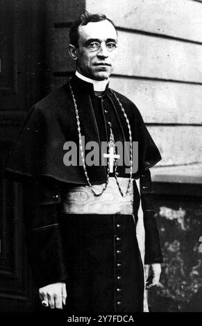 Le pape Pie XII puis le cardinal Eugenio Pacelli pris fin 1929, il a été élu pape en mars 1939. Banque D'Images