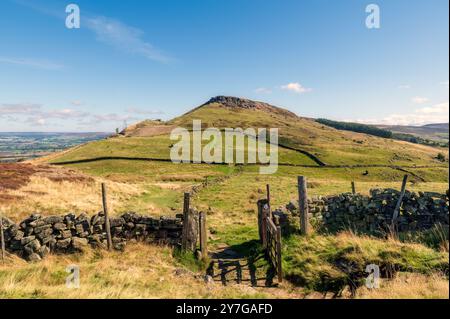 Le Cleveland Way et Wain Stones depuis les pentes de Cold Moor, Yorkshire Banque D'Images