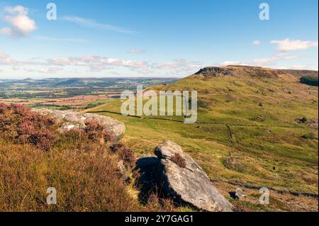 Le Cleveland Way et Wain Stones depuis les pentes de Cold Moor, Yorkshire Banque D'Images